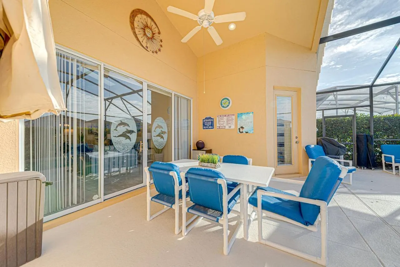 Tuscan Pines Villa Davenport Holiday home