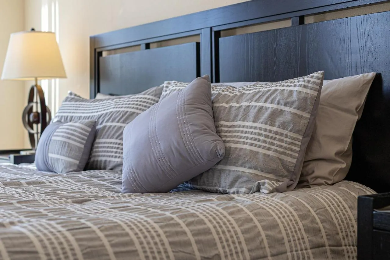 Tuscan Pines Villa Davenport Tatil Evi